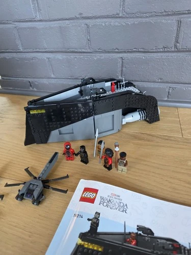 Lego Marvel 76214 Black Panther War On The Water 545 Pieces (2022) 100% Complete