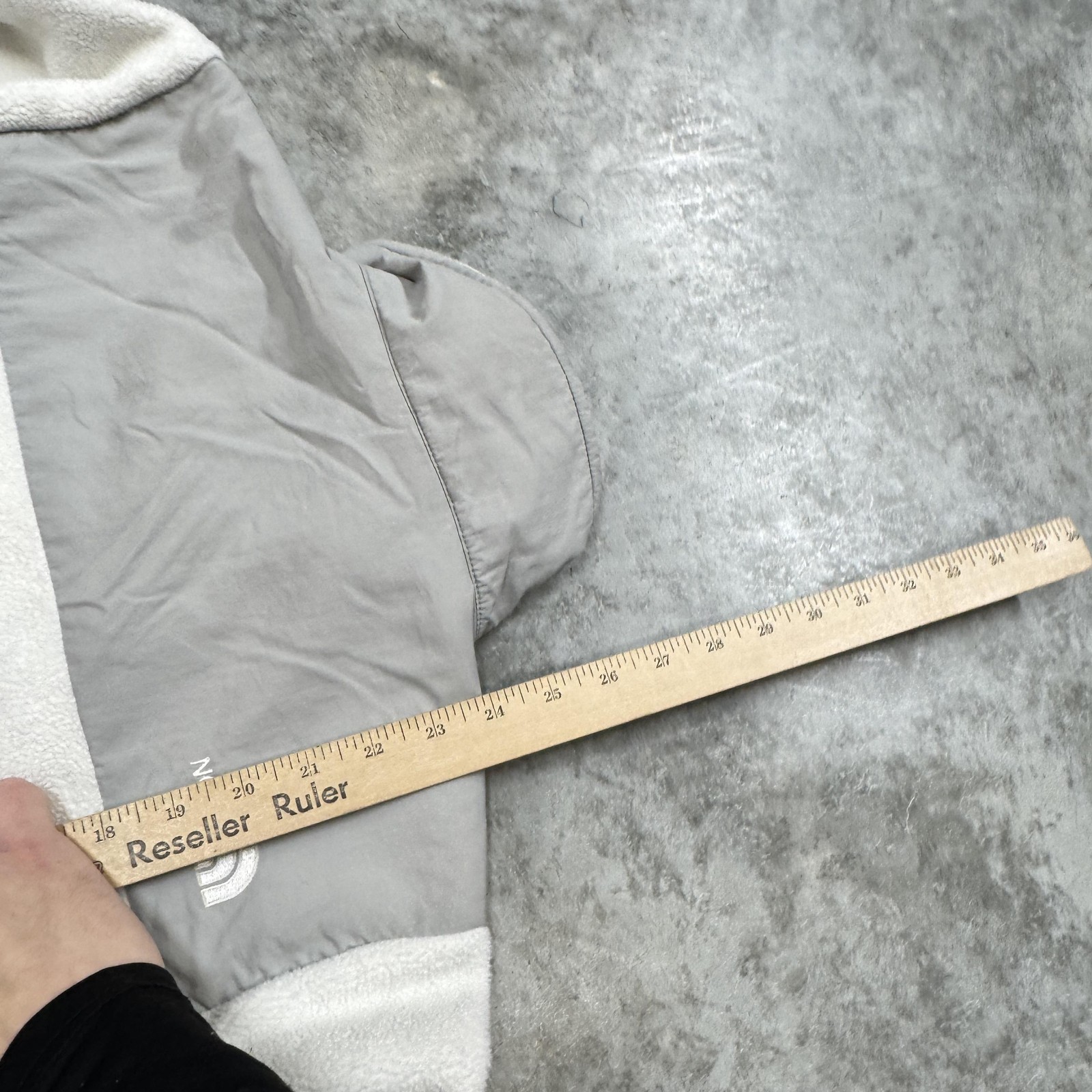 The North Face Jacket Womens Small White Gray Fleece Softshell Full Zip Warm