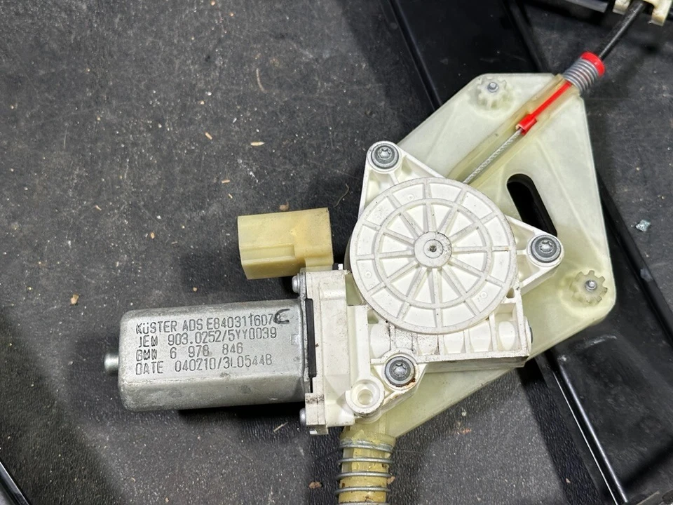 08-13 REGULADOR MOTOR VENTANA PUERTA LATERAL DERECHA PASAJERO BMW 135I 128I Foto 4 de 4