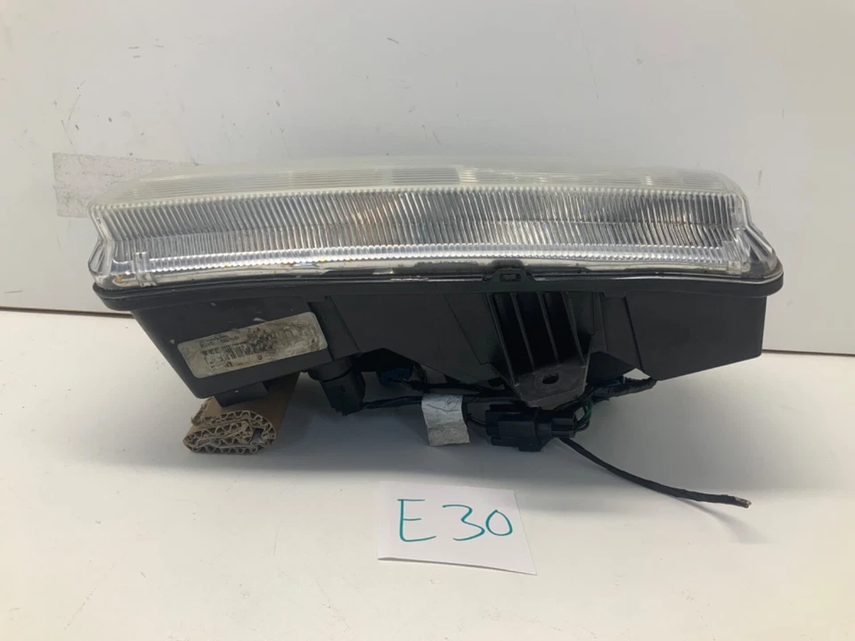 Faro halógeno cromado fabricante de equipos originales Chrysler 300 2005 2006 2007 2008-2010 Foto 2 de 4