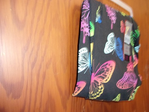 NEW LADY'S NO BOUNDARIES BLACK BUTTERFLY PRINT PULL-ON ANKLE LEGGING - Picture 2 of 3