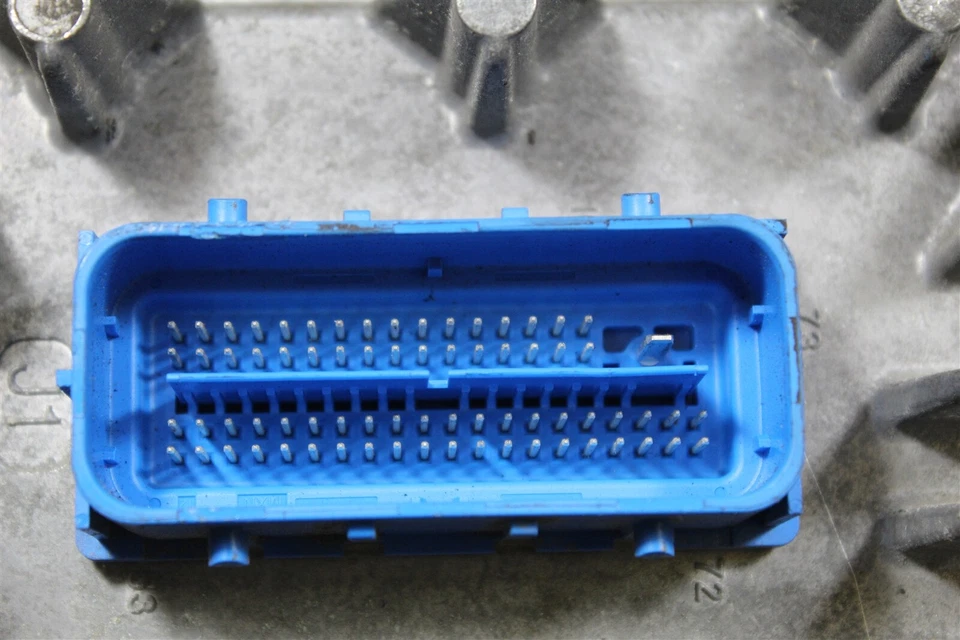 12672537 Chevy Silverado 1500 2014-2016 Engine Control ECU Module 4O2 907 B4 - Image 4 of 4