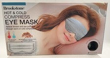 NEW Brookstone Hot  Cold Compress Eye Mask Microwave Freezer Safe Therapy Beads