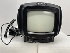 VECTOR STORMTRACKER PORTABLE WEATHER/AM/FM RADIO AND TV WORKS. SELLING AS IS