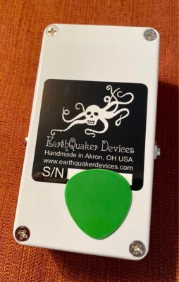 生産完了　EQD Dream Crusher V2 EarthQuaker Devices Dream Crusher V2 Fuzz Guitar Pedal