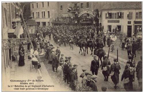  GIROMAGNY Octobre 1913 Le 1er Bataillon du 42e régiment d'Infanterie  - Afbeelding 1 van 1