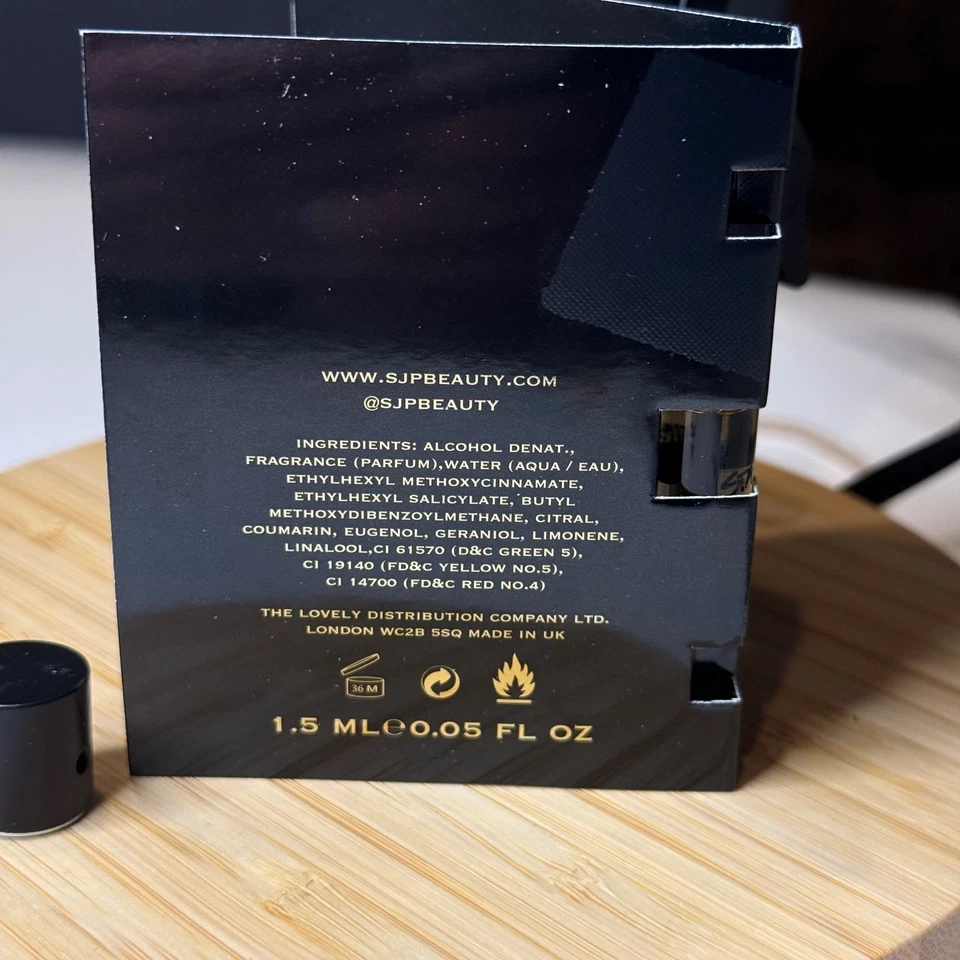 Sarah Jessica Parker Stash SJP Eau de Parfum Elixir Muestra Frasco 1,5 ml Foto 4 de 4