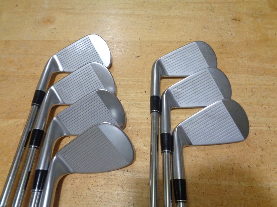 Set De Fers Wilson Staff CB - 5 à PW (6 Clubs) - Shaft Acier DG MID 115 S300 - Grip Z-Grip - Neuf