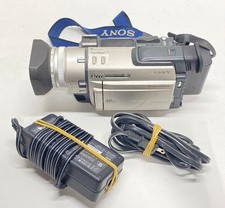 Sony Handycam Vision DCR-TRV900 MiniDV Camcorder