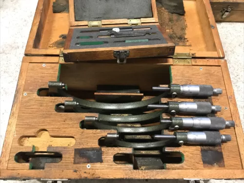 Mitutoyo 0-6” Micrometer Set With Standards Missing 1”-2” Micrometer 103-904