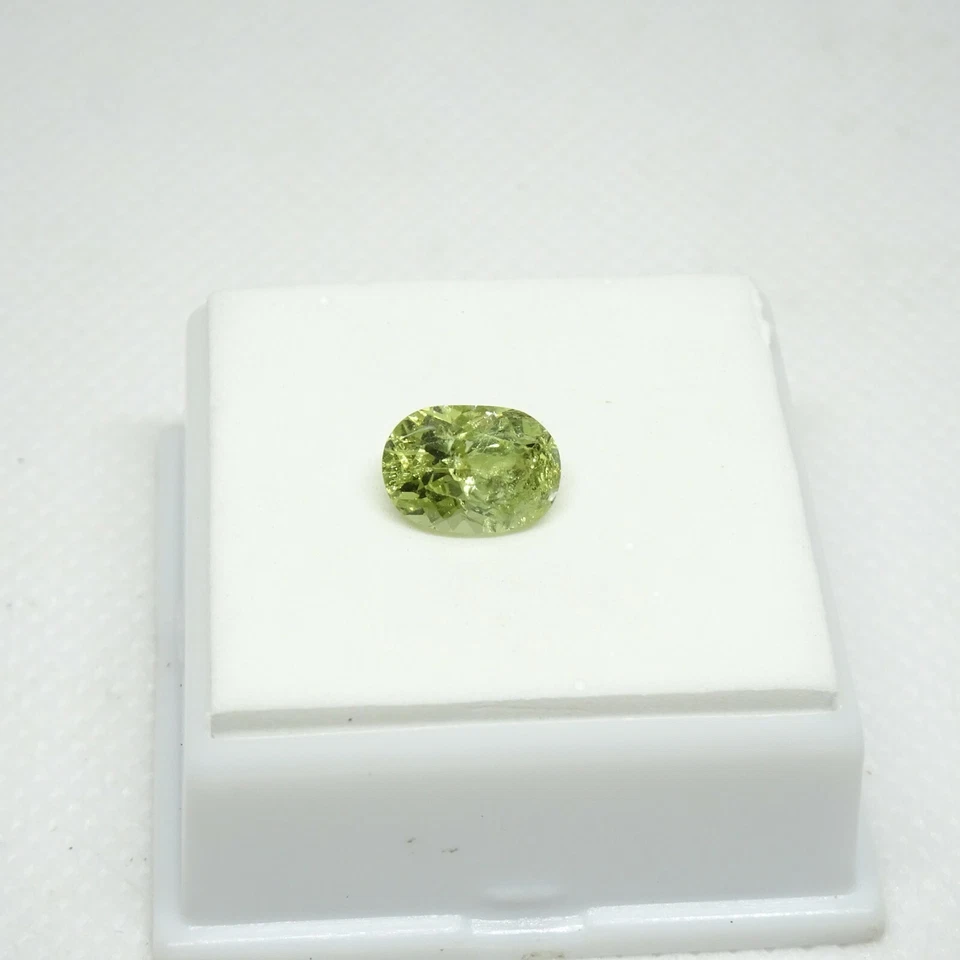 Granate Grosular Amarillo Verde 2.44ct Ovalado 7x9mm Granate Grosular Piedra Preciosa Suelta Foto 2 de 4