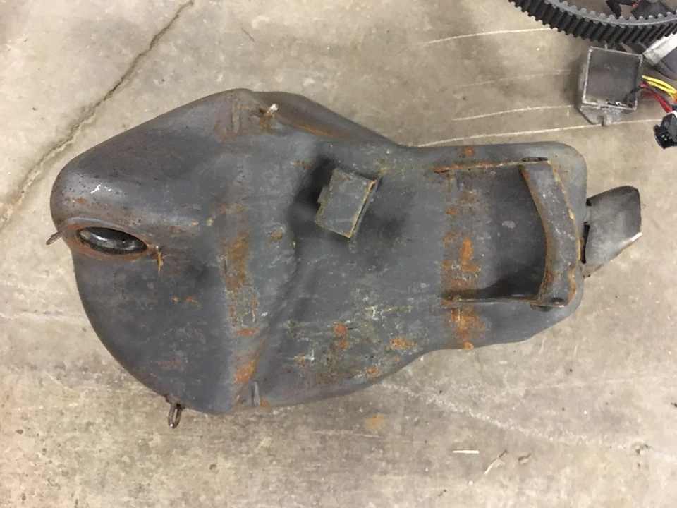 Polaris Pro-R Pro-X RMK 开关 Assault 15 16 17 800 600 AXYS 排气消声器 — 第 2/2 张图片