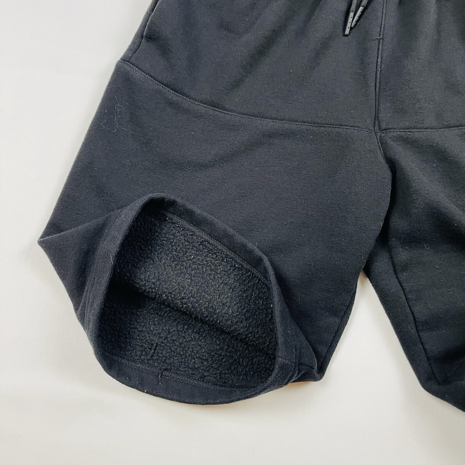 Reebok Men's Training Essentials Logo Athletic Sh… - image 5