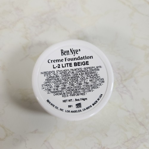 Base Crema Ben Nye L-2 Lite Beige 0.5oz / 14g - Nueva, Sin caja al por menor - Imagen 2 de 4