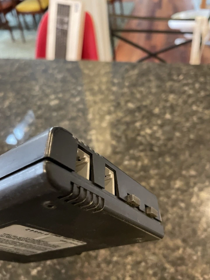 Vintage Commodore 64 AUTOMODEM Model 1650 - Image 4 of 4