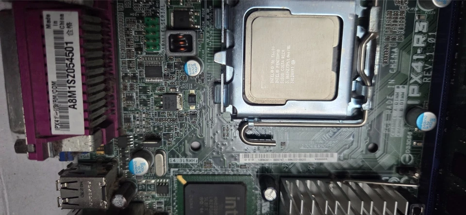 PEGATRON IPX41-R3 rev1.01 SKT775 Motherboard E6600 CPU 2GB DDR3 w/IOP - Image 3 of 4