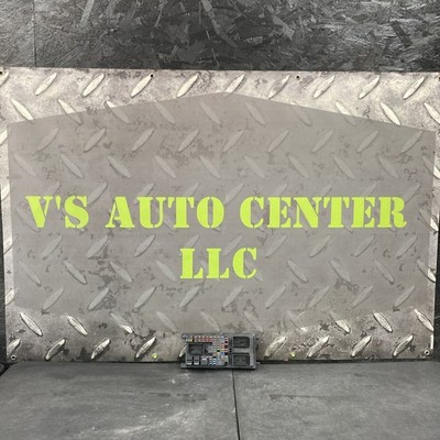 LAND ROVER LR3 RANGE ROVER SPORT  Engine Fuse Box Relay OEM 2005 - 2009