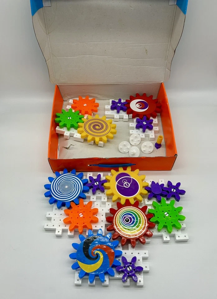 Kaleido Gears Building Set Multi Sized Gears Ages 3-7 - Image 4 of 4