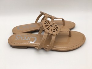faux leather flip flops womens