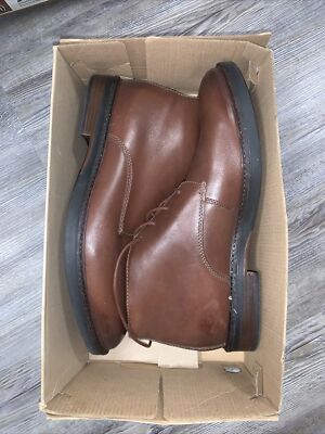 Men's Clarks, Whiddon Mid Water-Resistant Boot Mahogany Leather Synthet Size 13