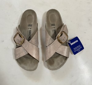 birkenstock siena big buckle washed metallic rose gold