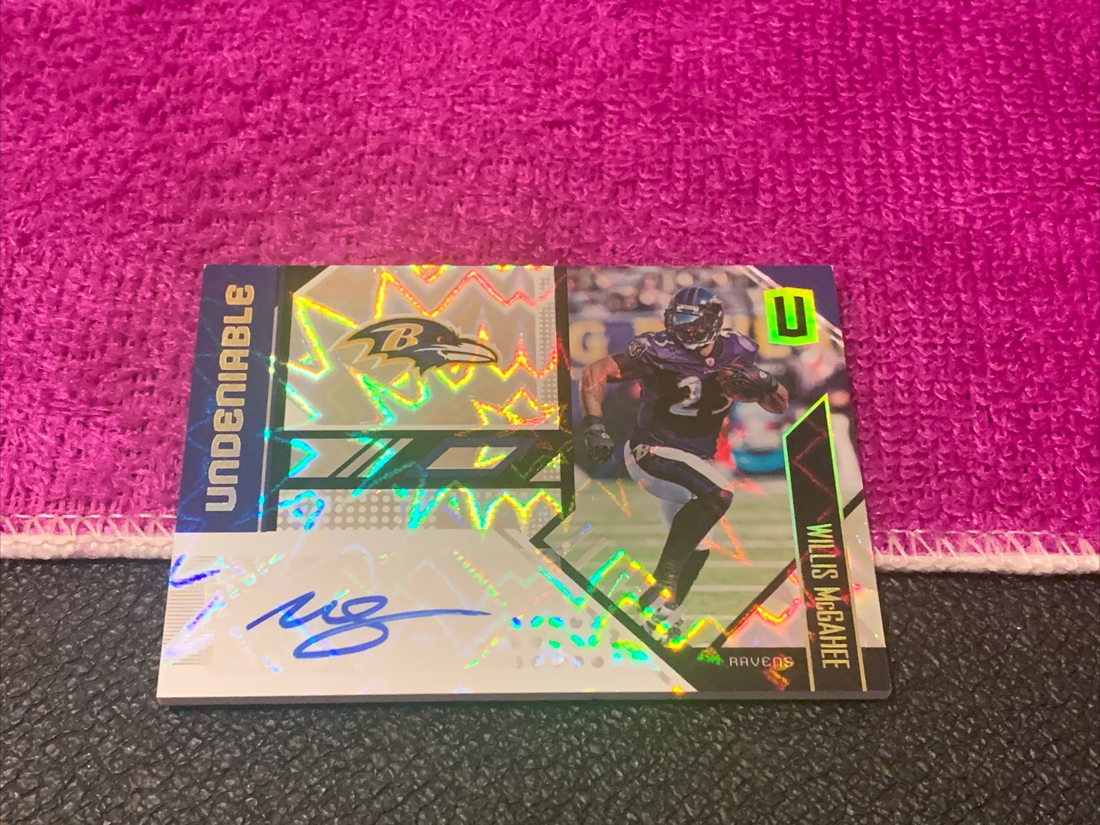 2018 PANINI UNPARALLELED FOOTBALL UNDENIABLE WILLIS MCGAHEE AUTO BURST SP# 1/1 view 4