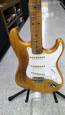 FENDER JAPAN ST-57 Used Alder body Maple neck/fingerboard Natural w/Soft case