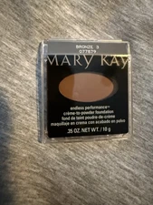 Mary Kay Creme-To-Powder Endless Performance Foundation Bronze 3