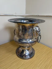 GS Kent Silversmiths Silver Plated Ice Bucket Wine Bucket Cooler Lions Vintage