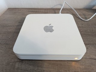 Apple Airport Time Capsule A1409 2TB Speicher