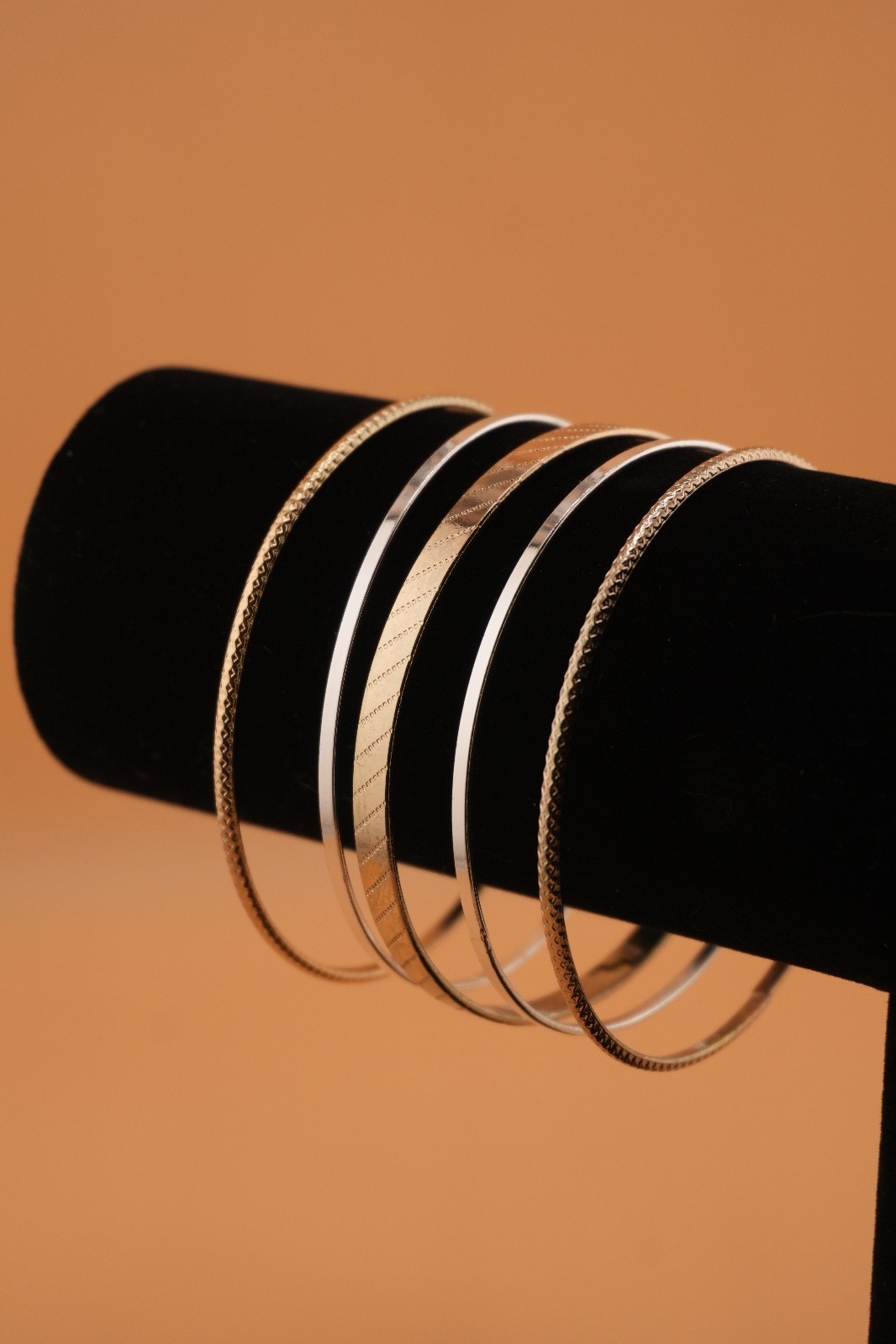 Vintage Napier mixed metal bangle bracelet set, g… - image 4