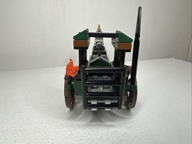 Retired 2010 LEGO Castle: Prison Carriage Rescue (7949) 99% COMPLETE