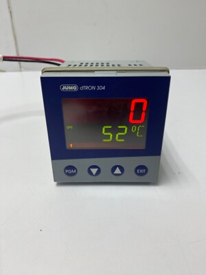 JUMO dTRON 304 703044/181-144-23/000 temperature controller
