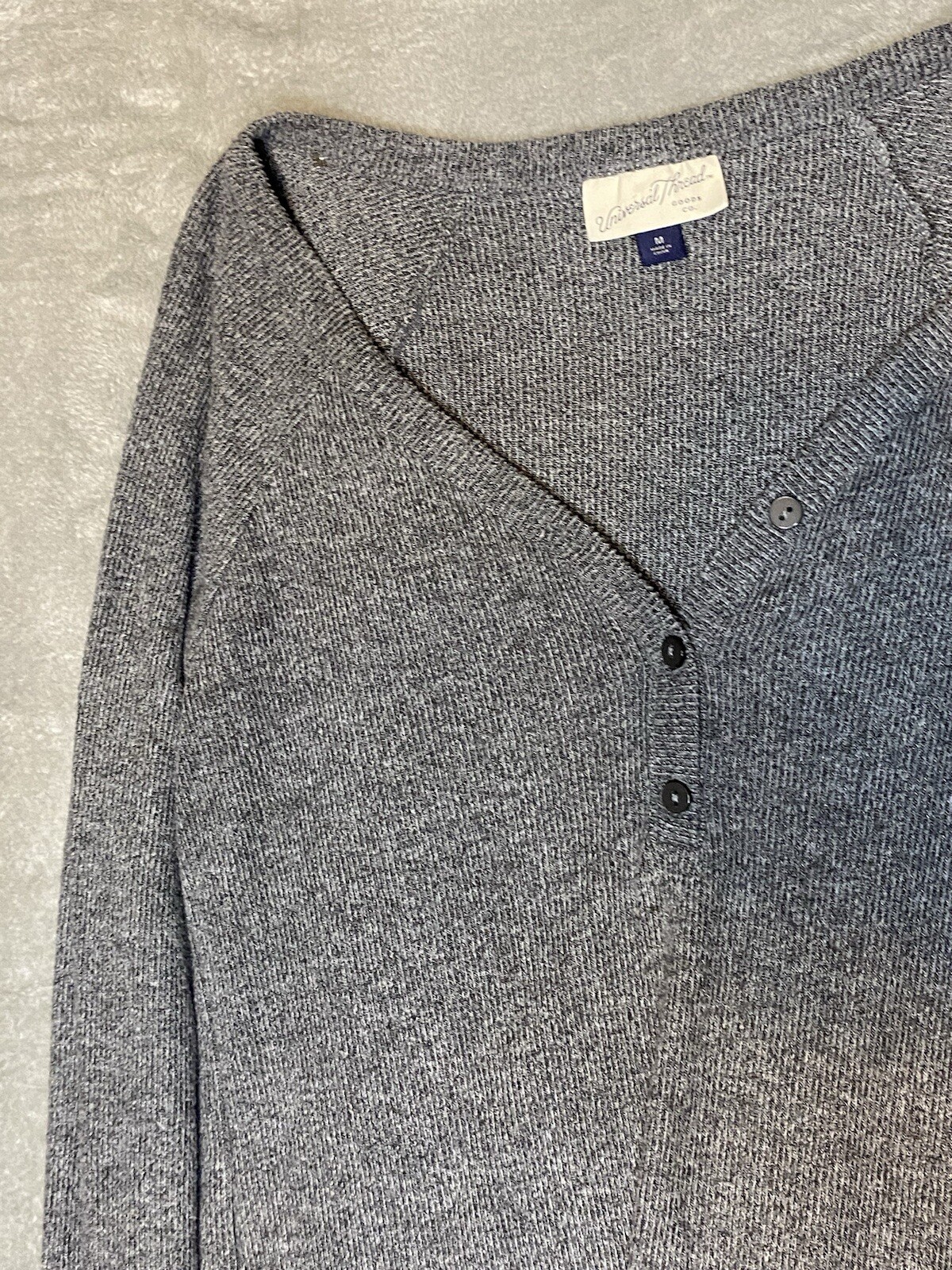 Universal Thread Marbled Gray Knit Long Sleeve He… - image 2