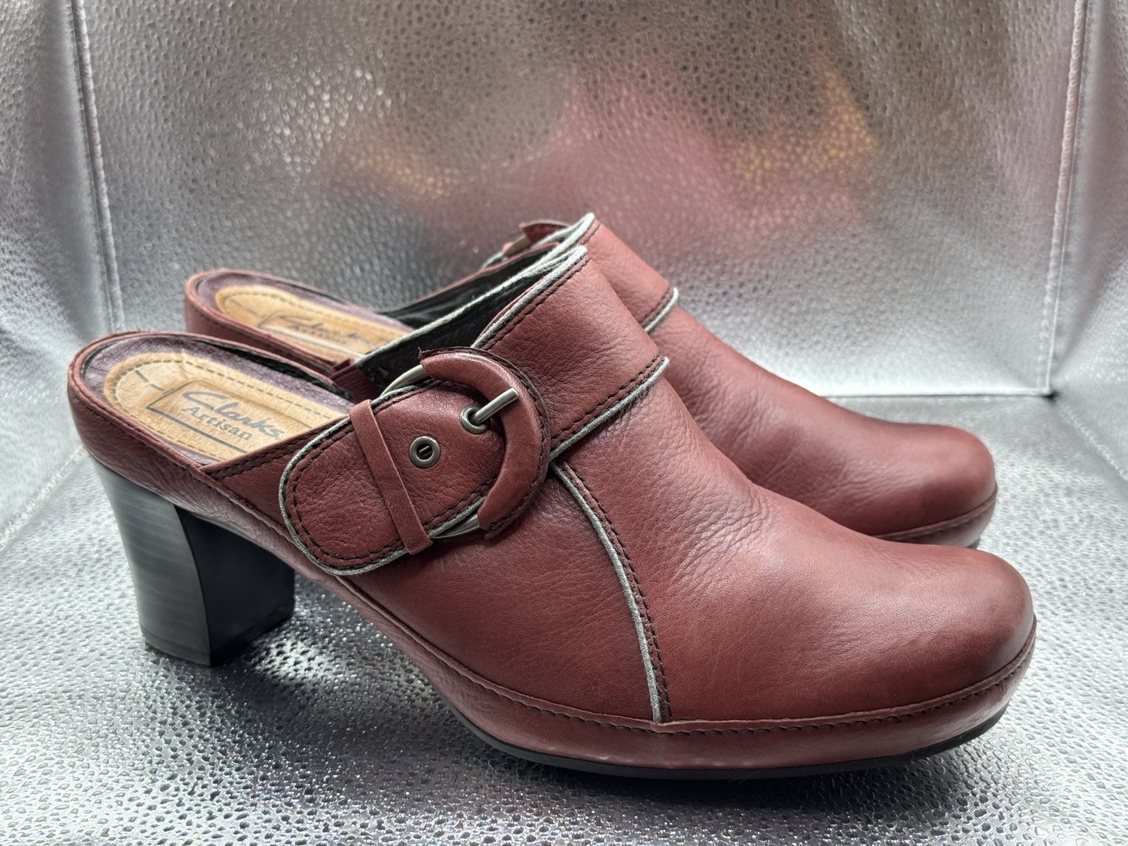 Clarks Artisan Brown Leather Buckle Block Heel Mules Women Size 9.5