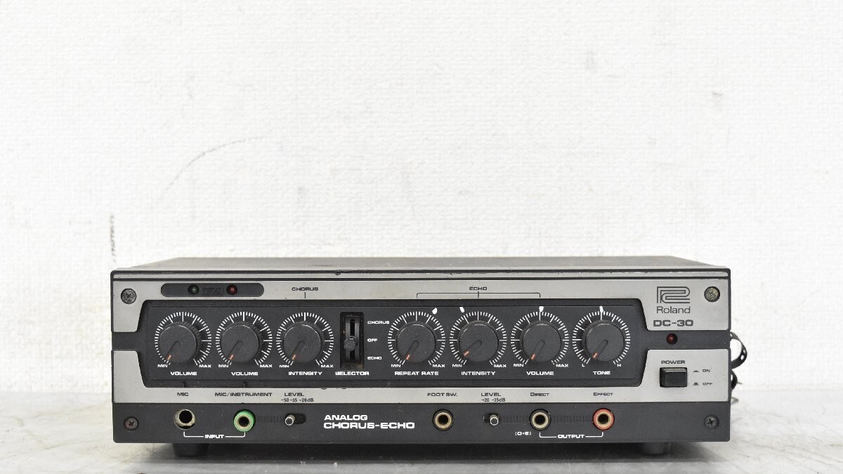 Vintage Roland DC-30 Analog Chorus Echo Guitar Effect Processor