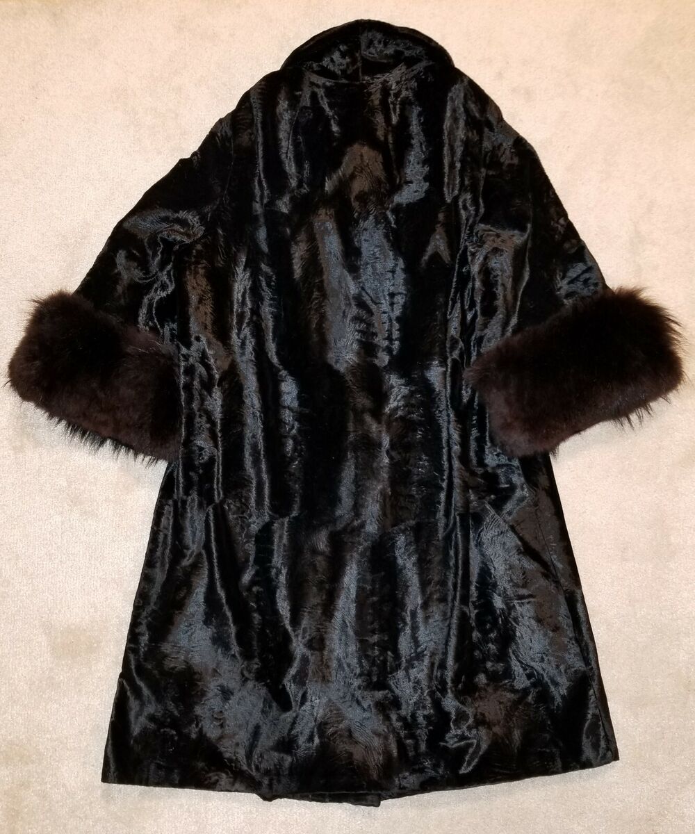 Vintage Borella Crushed Black Velvet & Fox Fur Jacket Coat 3 Vintage Borella Crushed Black Velvet & Fox Fur Jacket Coat 3