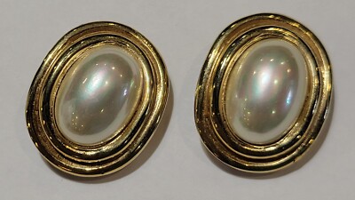 Vintage Signierte CAROLEE Mobe Barock Weiße Perlen Cab Türklopfer Clip-Ohrringe