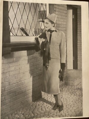 Joan Fontaine, Full Page Large Format Vintage Pinup, a
