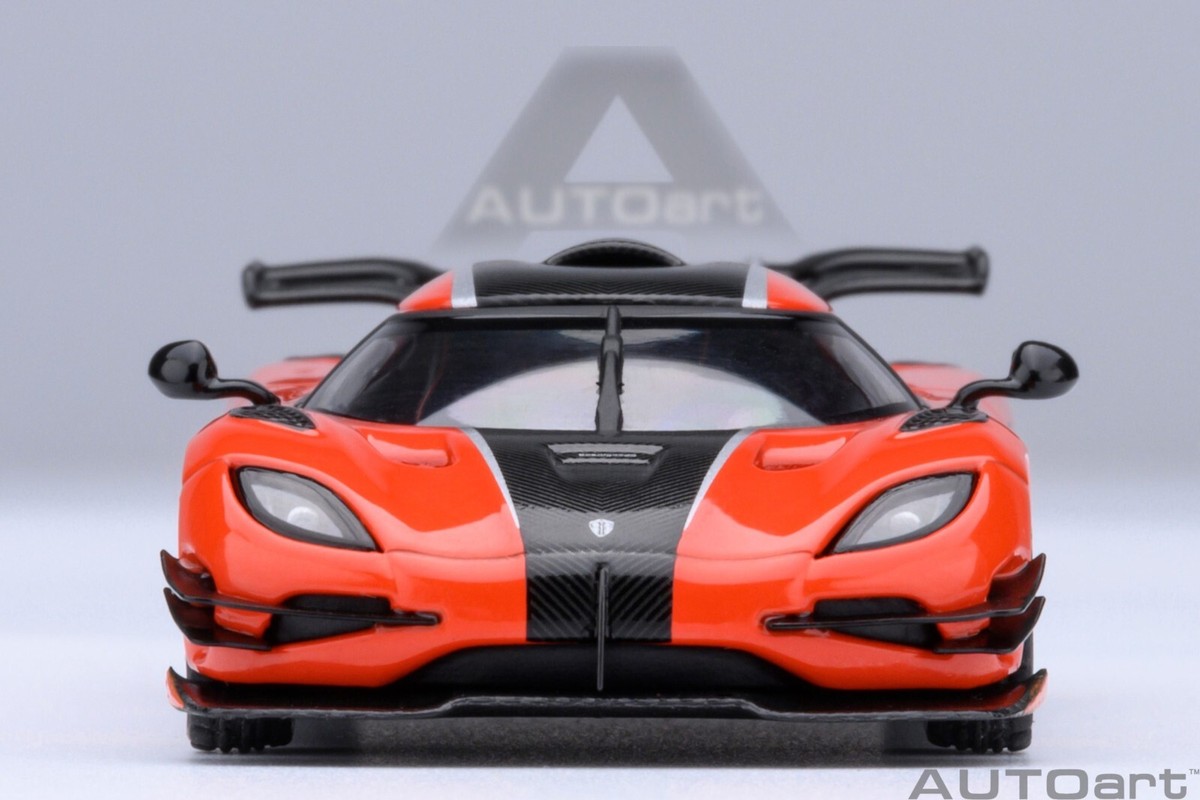 AUTOart 1/64 Koenigsegg One:1 オレンジ ミニカー 1/64 Koenigsegg One:1 Lava Orange Diecast Model Car By AUTOart