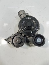 Pompe à eau Mercedes 350
