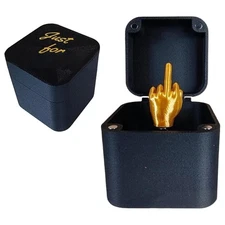 1Pc Adult Funny Gift Toy Prank Gift Box Weird Stuff Joke Middle Finger in a Box