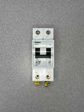 Siemens 5SX22-C10 2 Pole 480V 10A Circuit Breaker (chipped base)