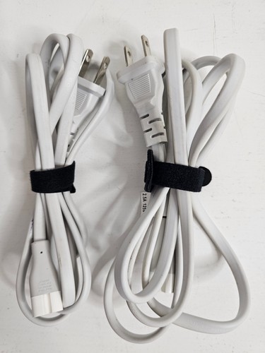 2007 Apple TV 1. generacji urządzenie do strumieniowania multimediów Mdl A1218 2 przewody 2 piloty - Zdjęcie 5 z 5