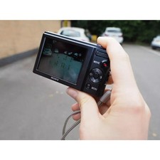 Sony Cyber-shot DSC-W810 20.1MP 6X Compact Digital Camera Black 85 New z8