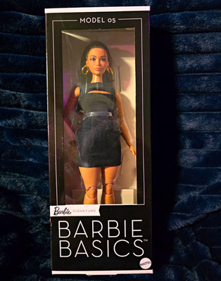 Mattel Barbie Basics Model 05 Fashion Doll 12'' Articulated JBH73