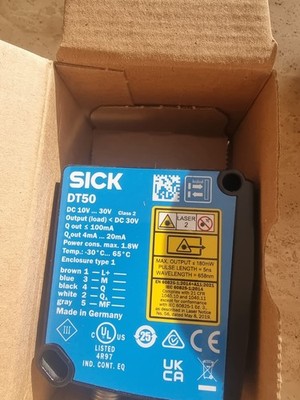 SICK DT-50-p1113 Laser Entfernungssensor 0,2m-10m nagelneu, nie benutzt.  UK Lager
