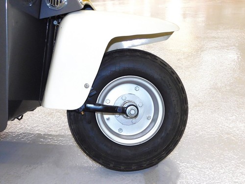1961 Cushman Motorcycles Model 722 78 image
