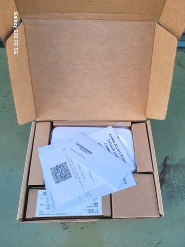 NEW Aruba APINH505 Dual-Band Hospitality Unified Access Point P/N: AP-505H-RW - Picture 7 of 8