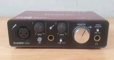 Focusrite Scarlett Solo 2. Generation Ersatzteile/Reparaturen schaltet sich nicht ein